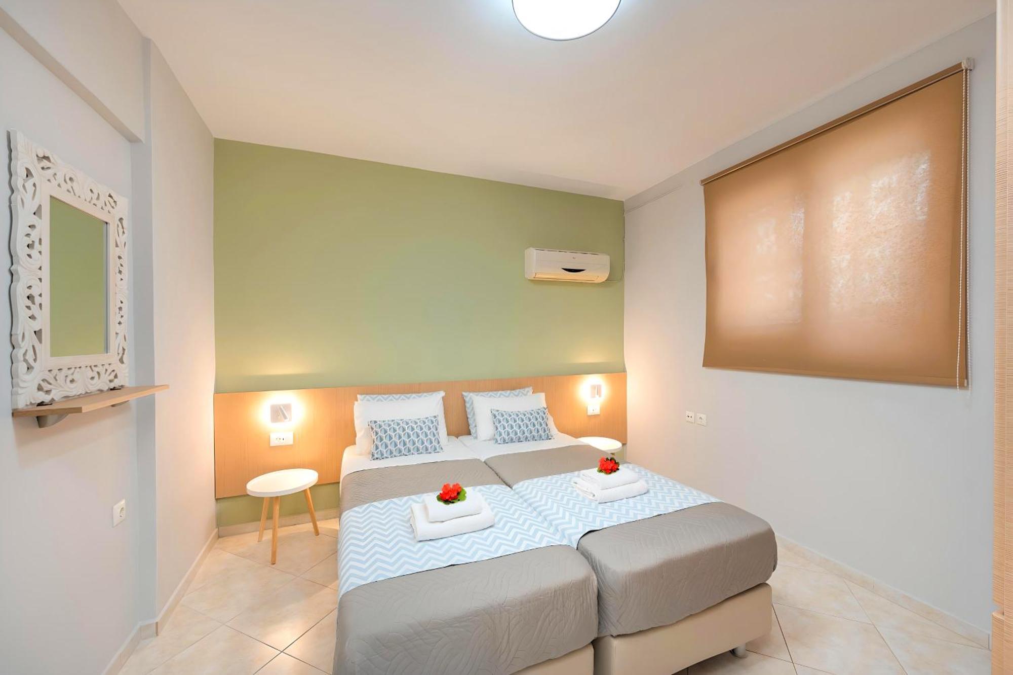 Mare Blue Villas Heated Pool Kournás Eksteriør billede